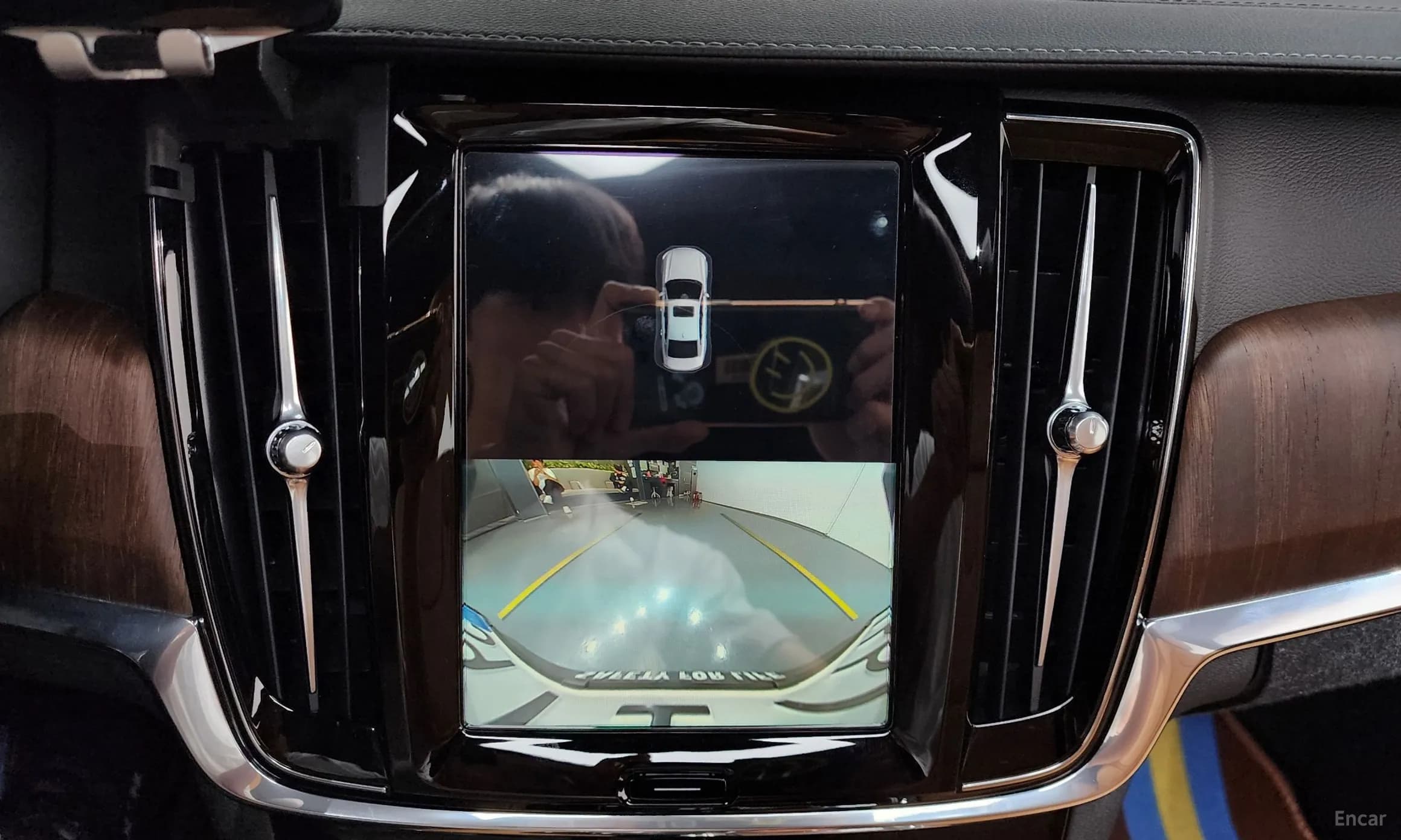 S90