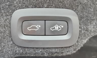 S90