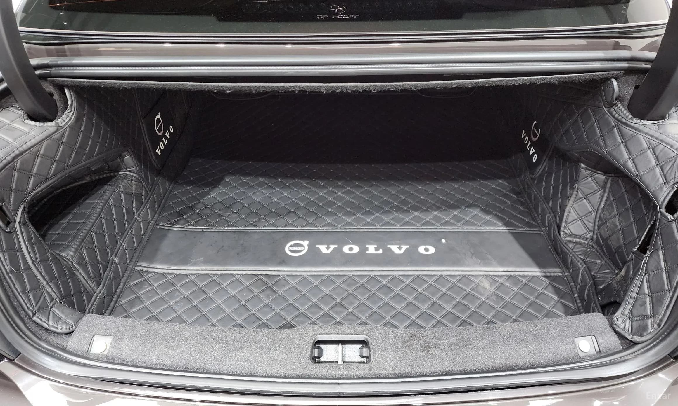 S90