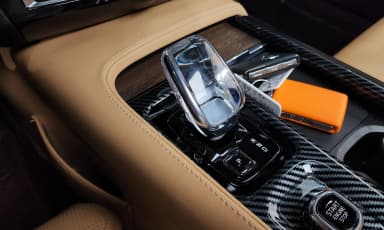 S90