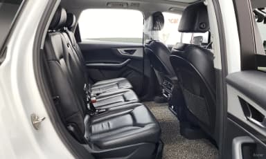 Q7 (4M)