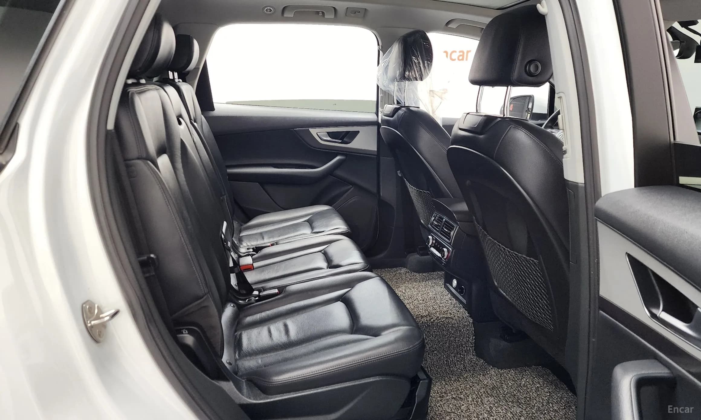 Q7 (4M)
