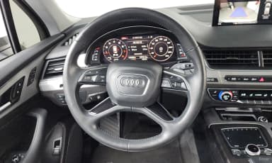 Q7 (4M)
