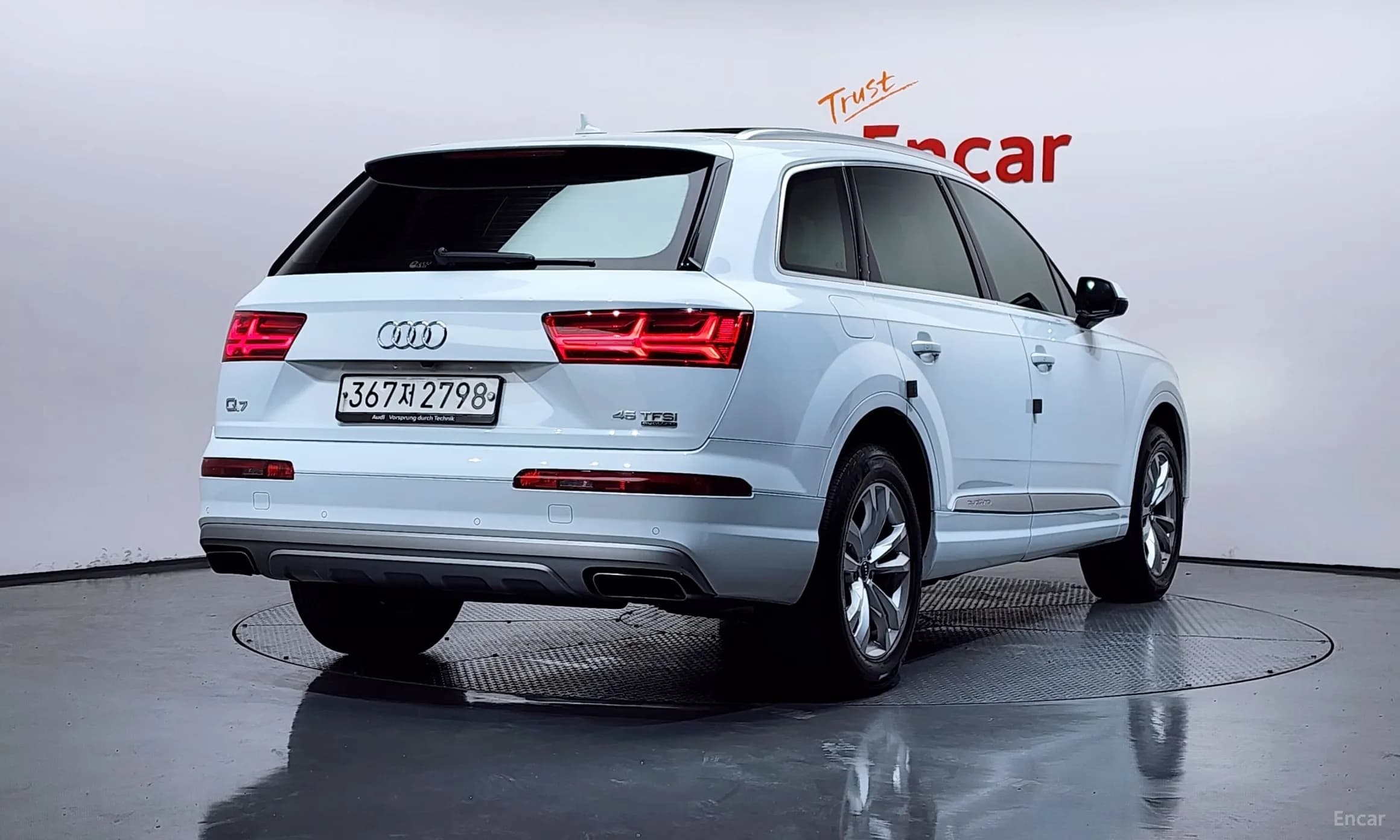 Q7 (4M)