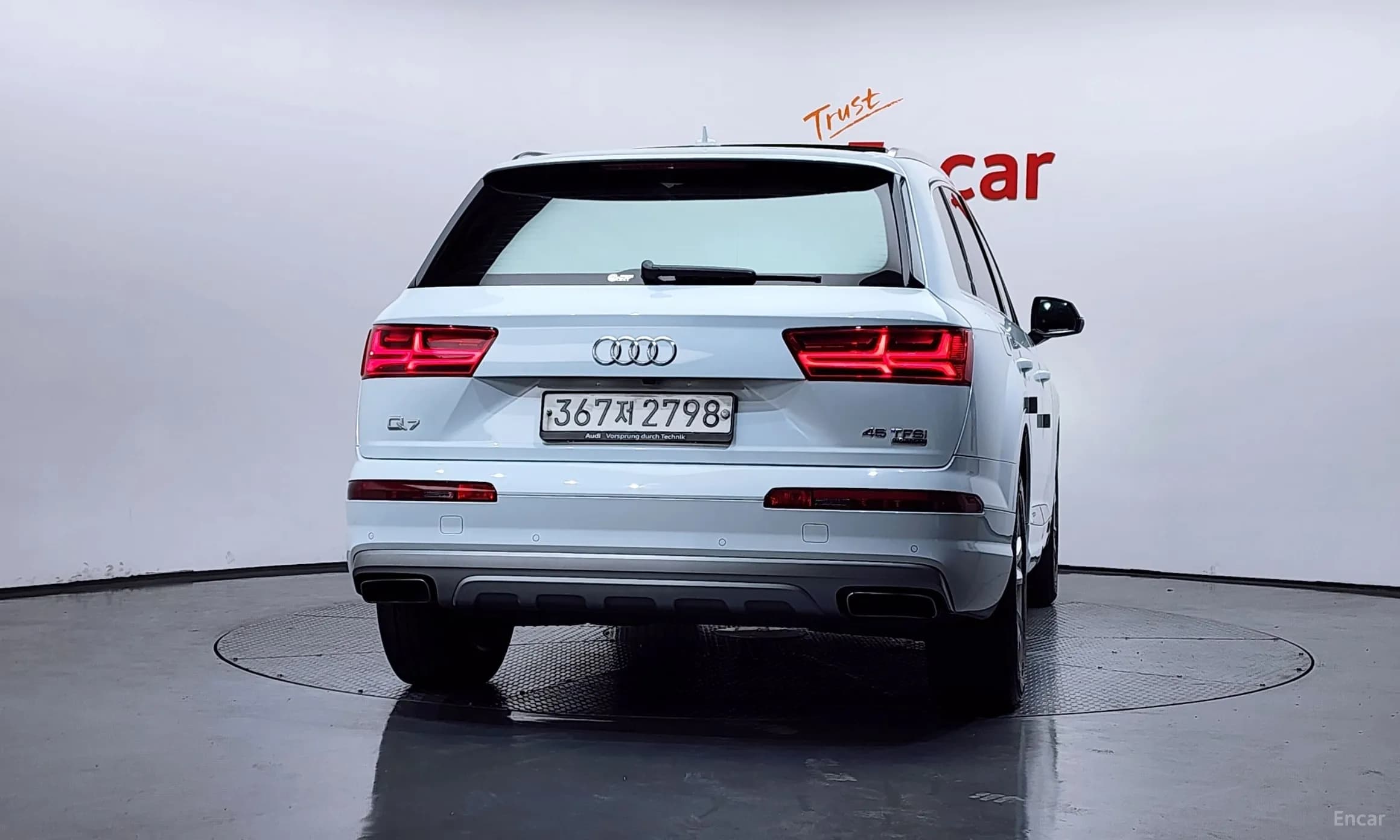 Q7 (4M)
