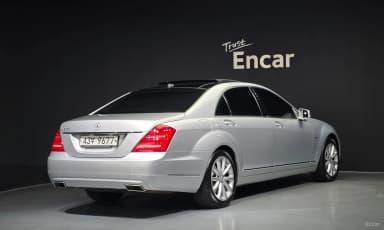 S-Class W221