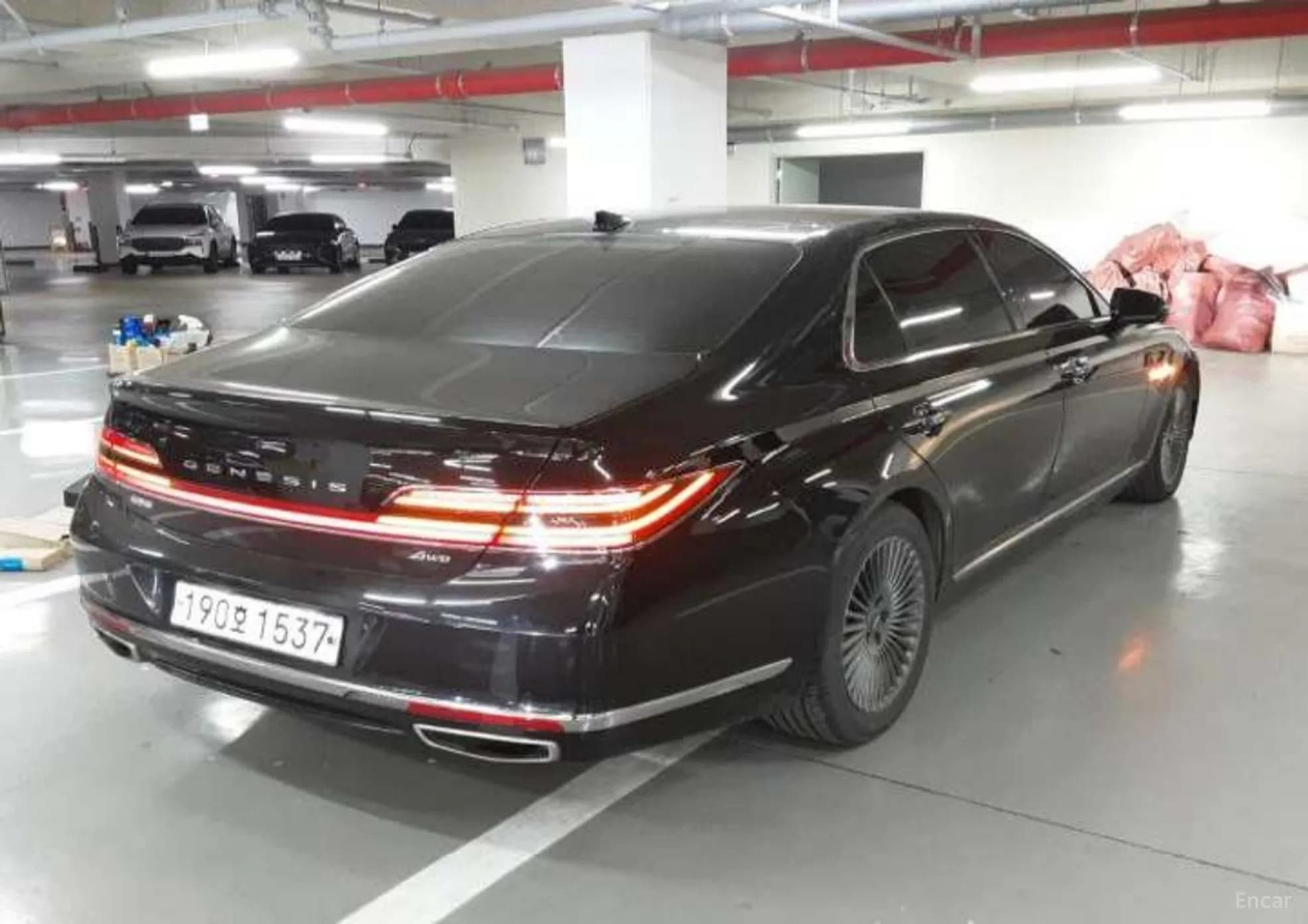 G90