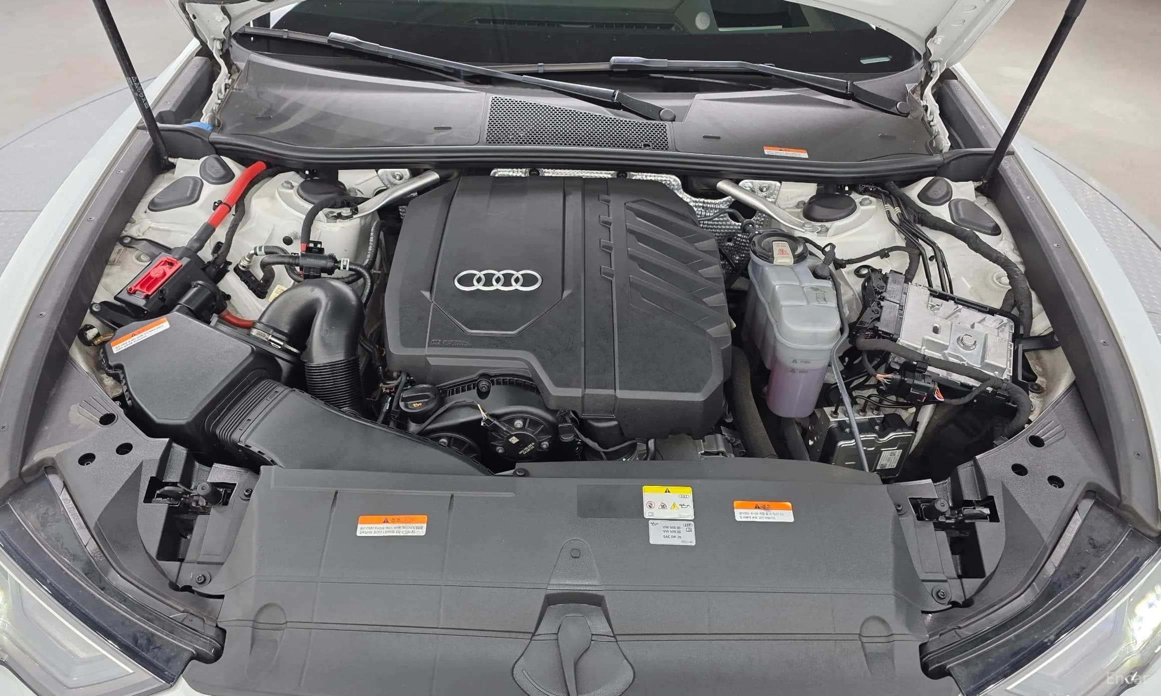 A6 (C8)
