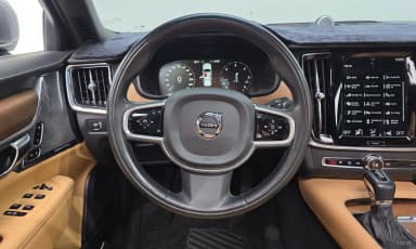 S90