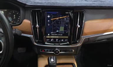 S90