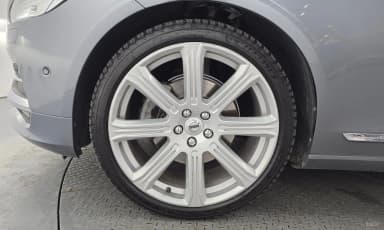 S90