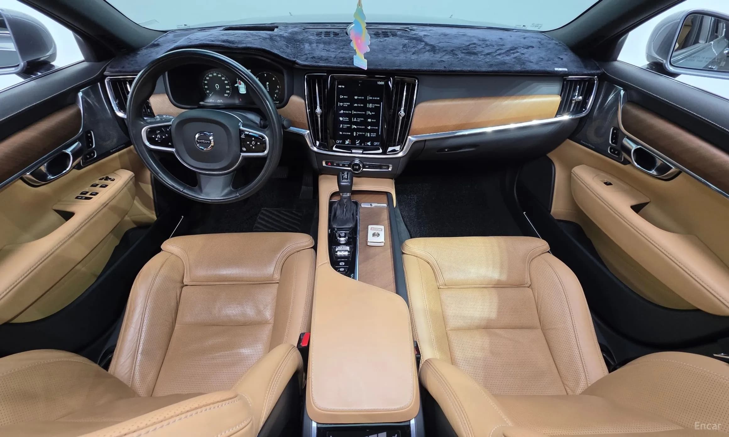 S90