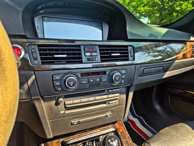 3 Series (E90)