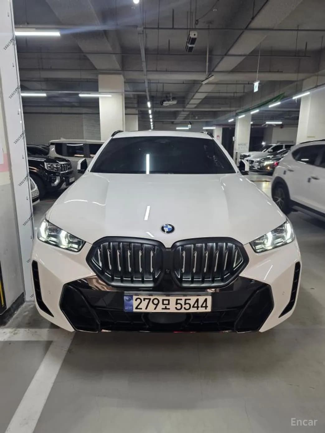 X6 (G06)