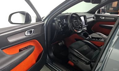XC40