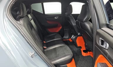 XC40