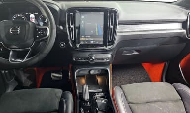 XC40