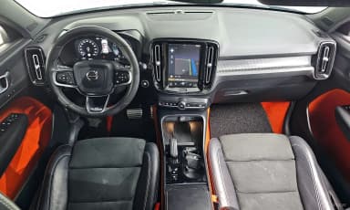 XC40