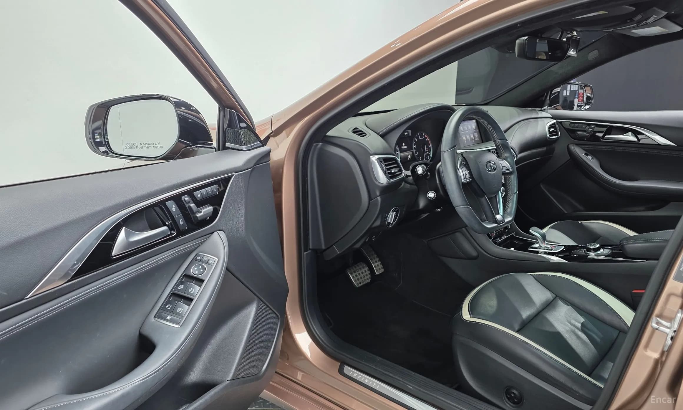 Q30