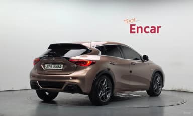 Q30