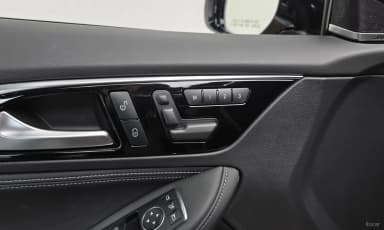 Q30