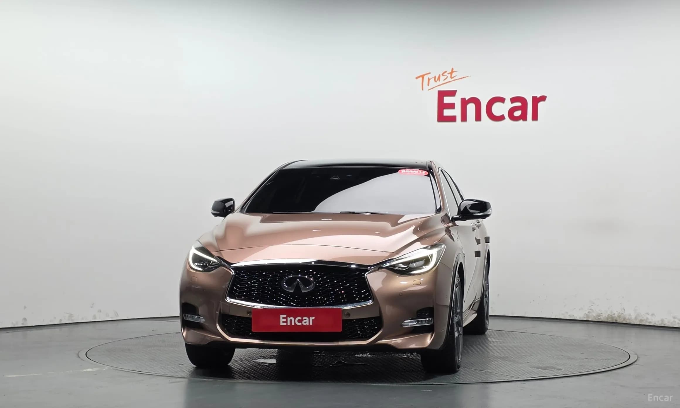 Q30
