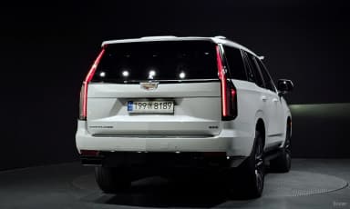 Escalade 5th Generation