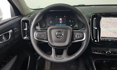 XC40
