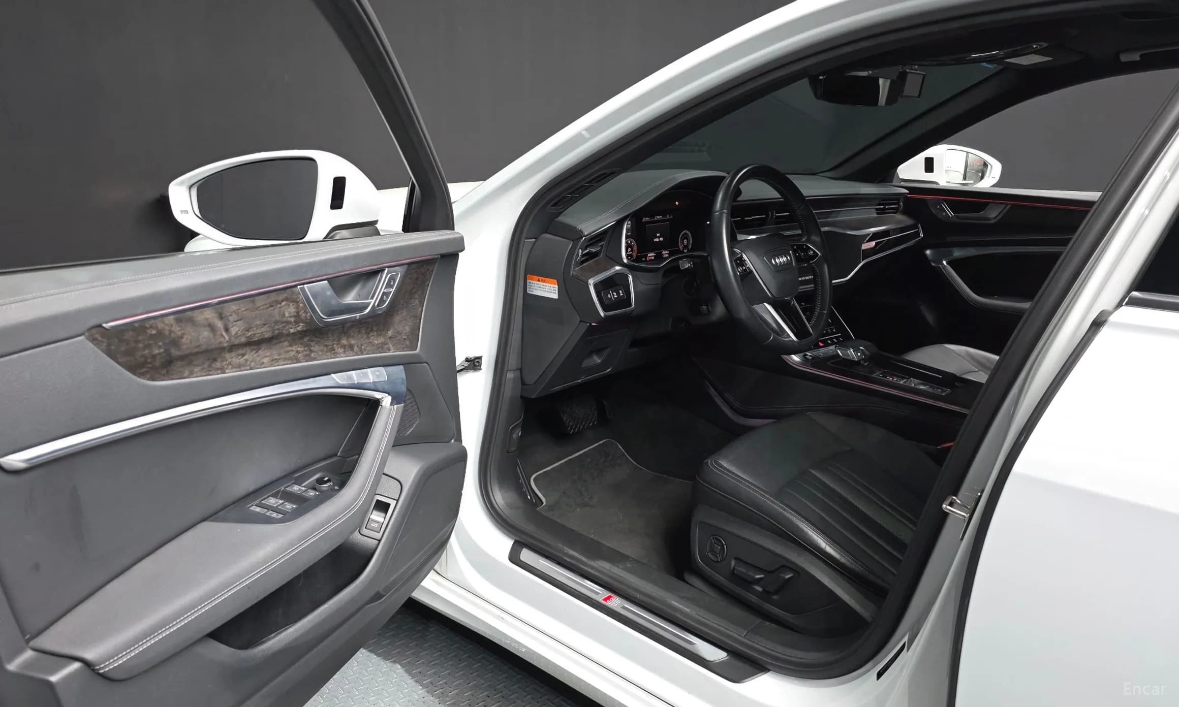 A6 (C8)