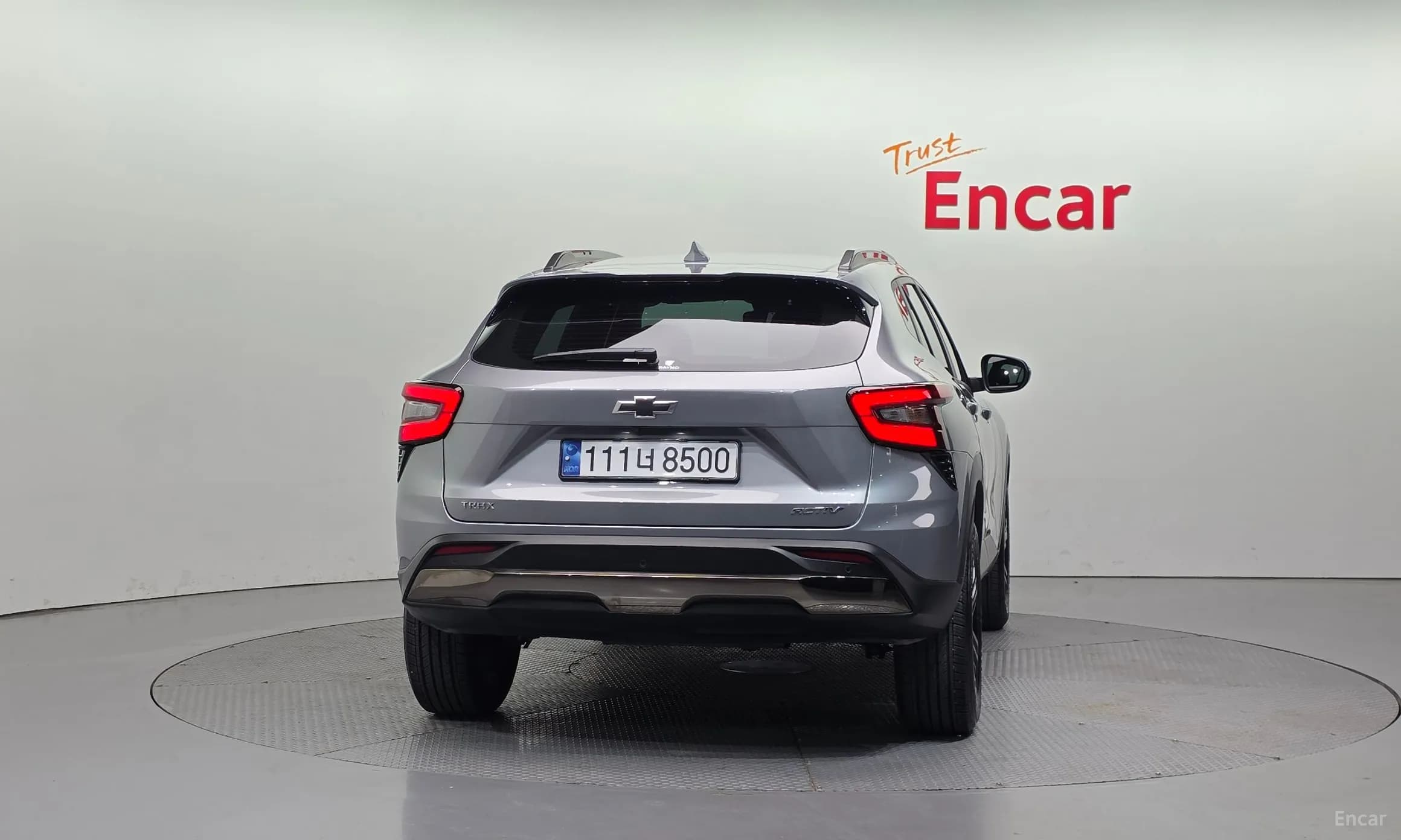 Trax Crossover