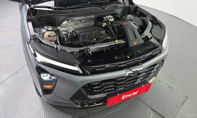 Trax Crossover