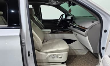 Escalade 5th Generation