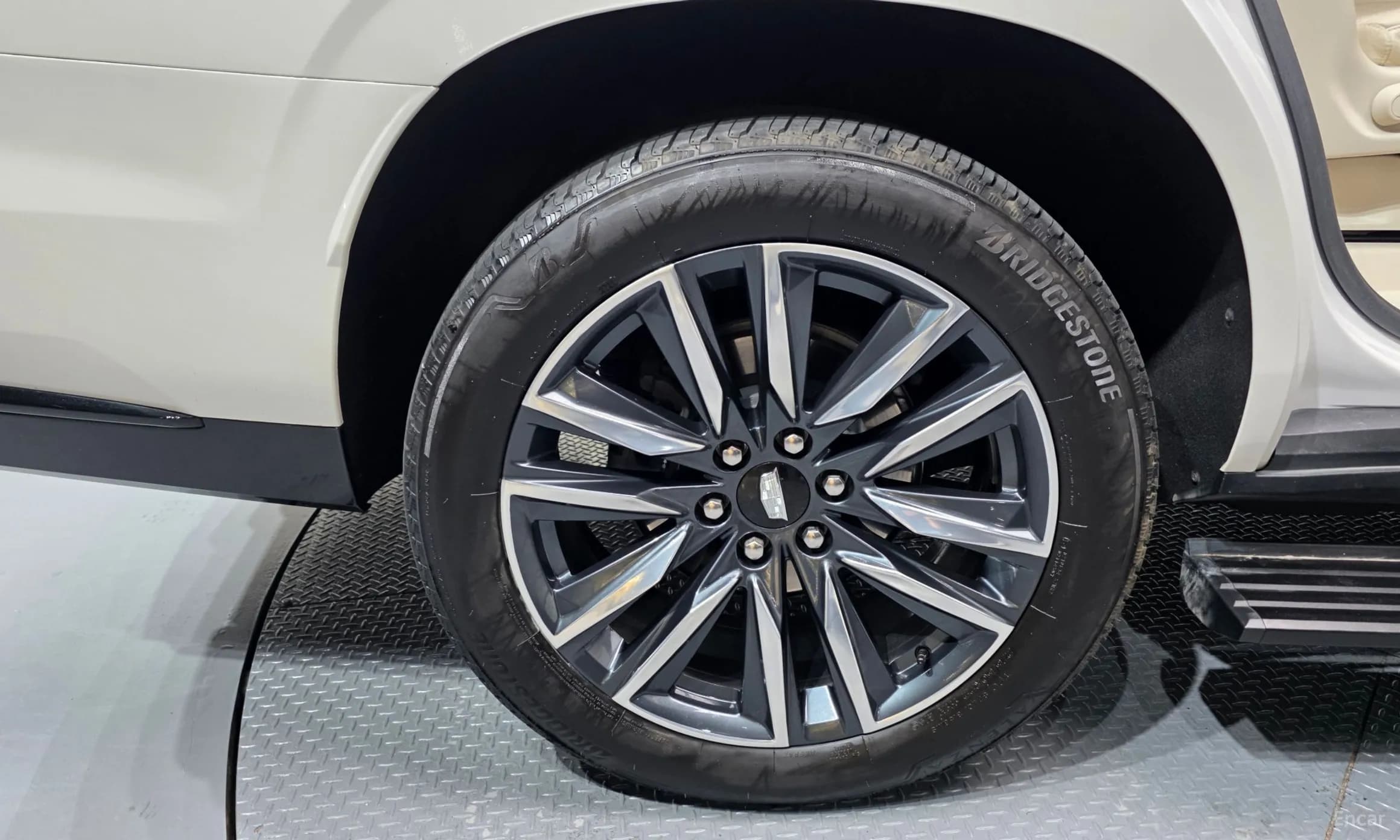 Escalade 5th Generation