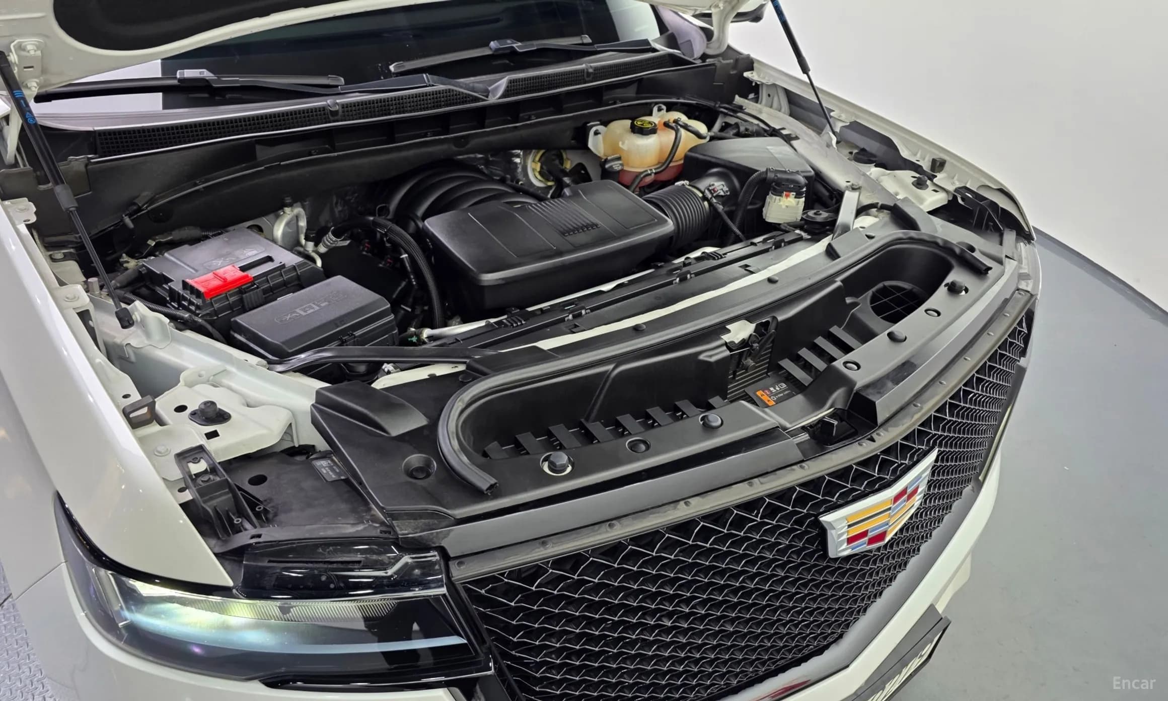 Escalade 5th Generation