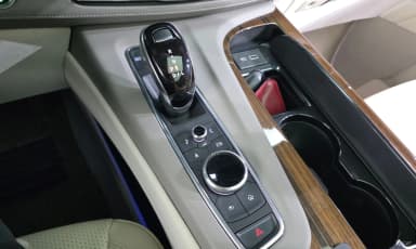 Escalade 5th Generation