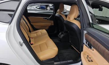 S90