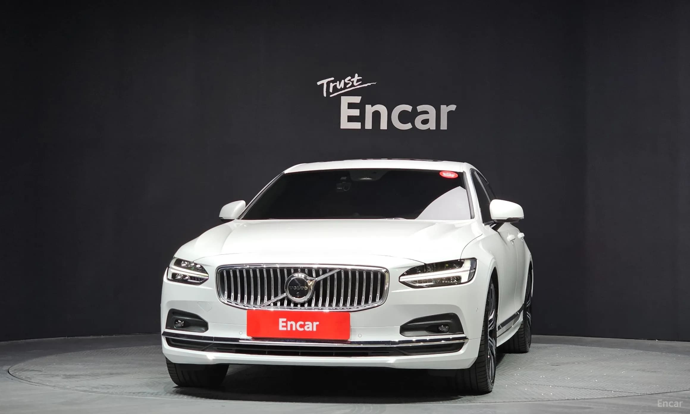 S90