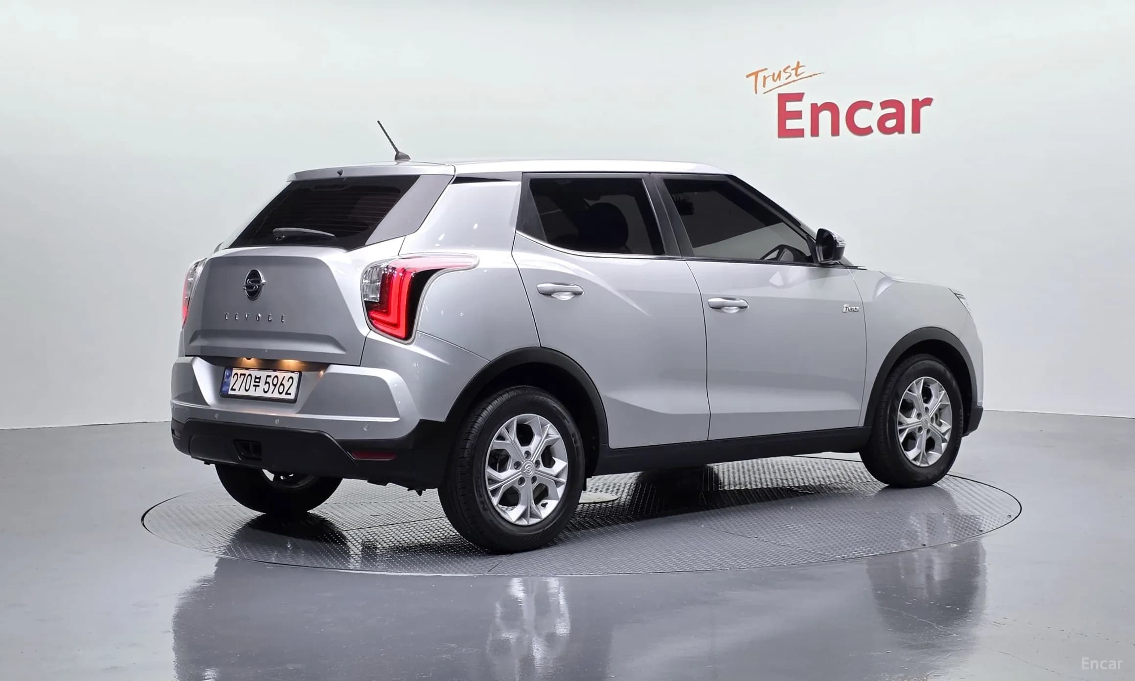 Berry New Tivoli