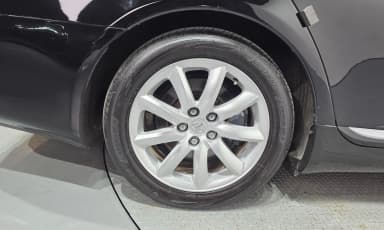LS600hL