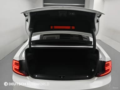 S90