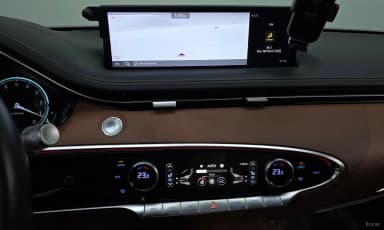 GV70