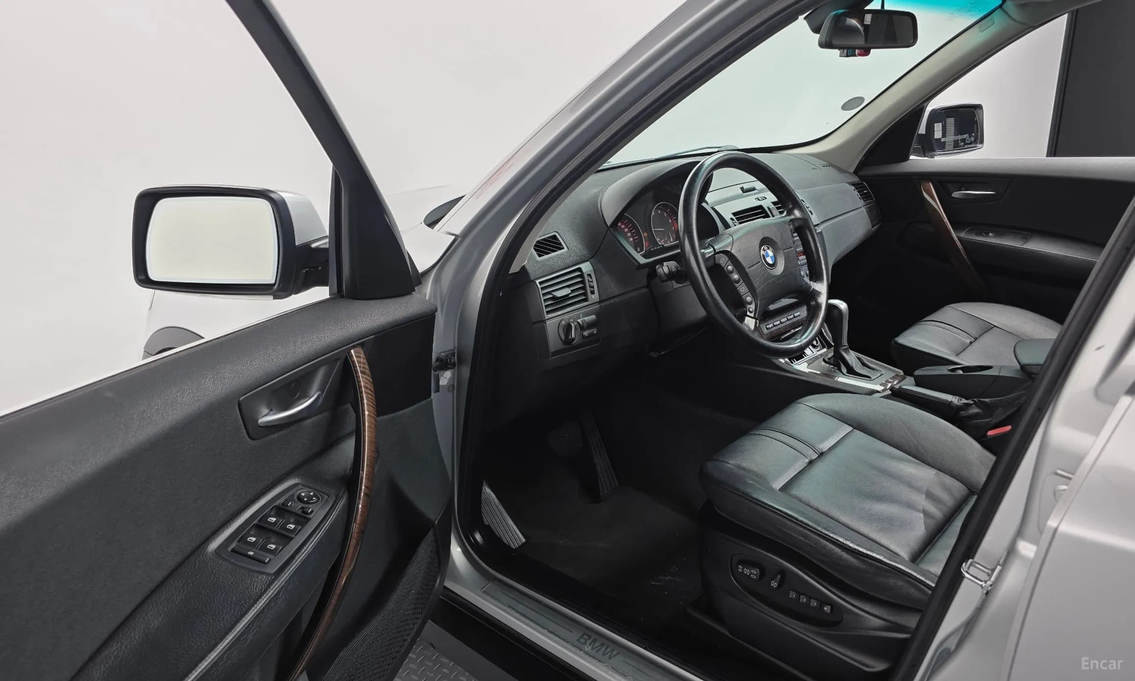 X3 (E83)