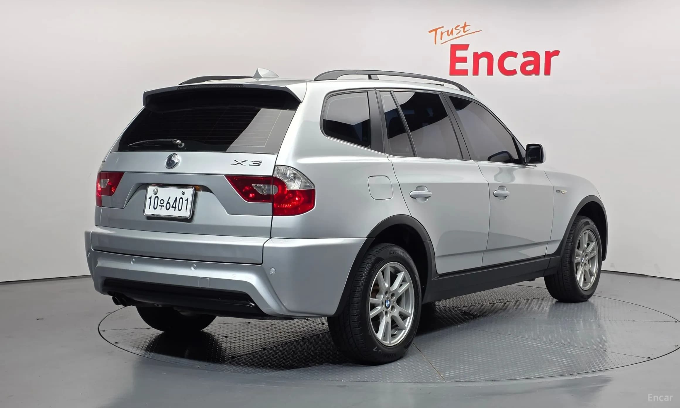 X3 (E83)