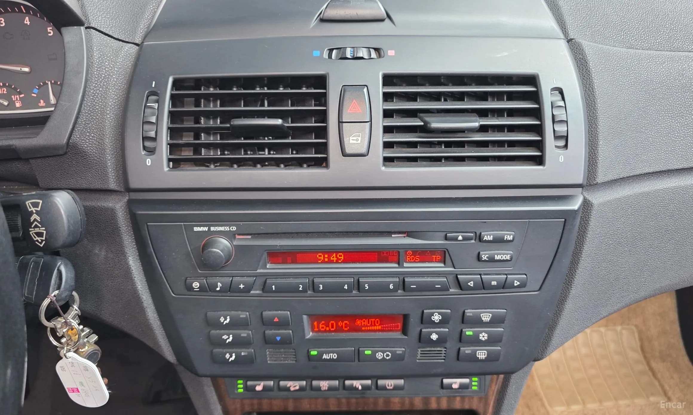 X3 (E83)