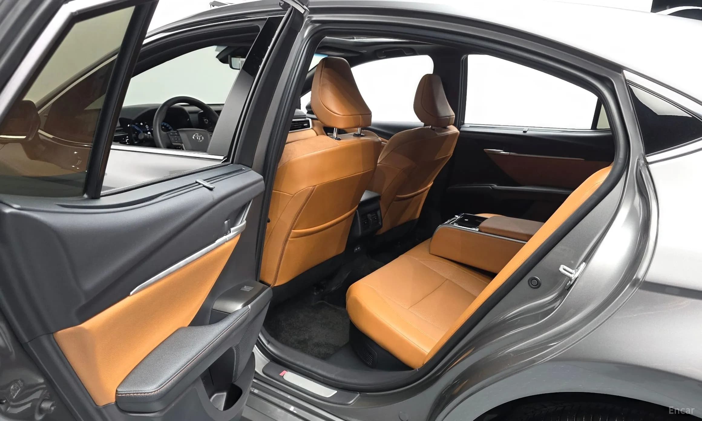 Camry (XV80)