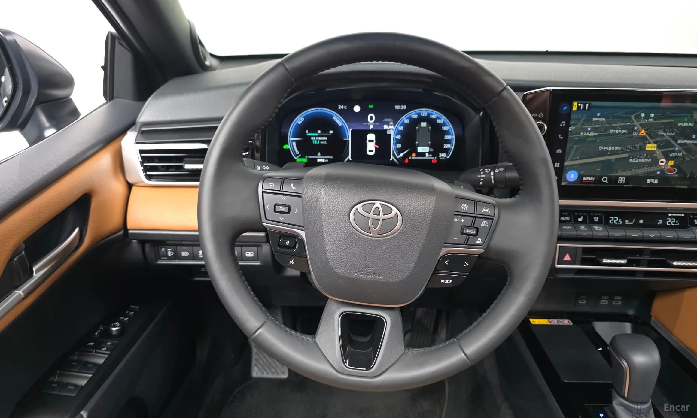 Camry (XV80)