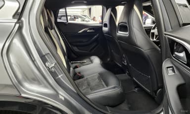 Q30