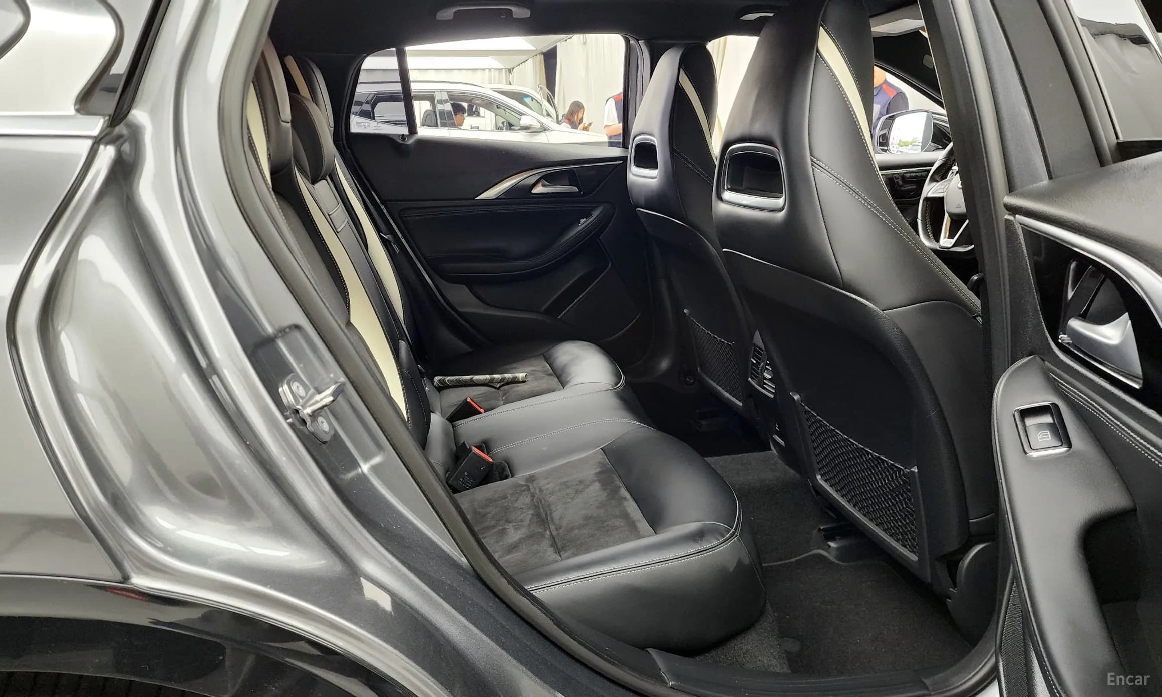 Q30