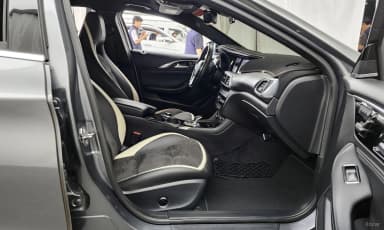 Q30