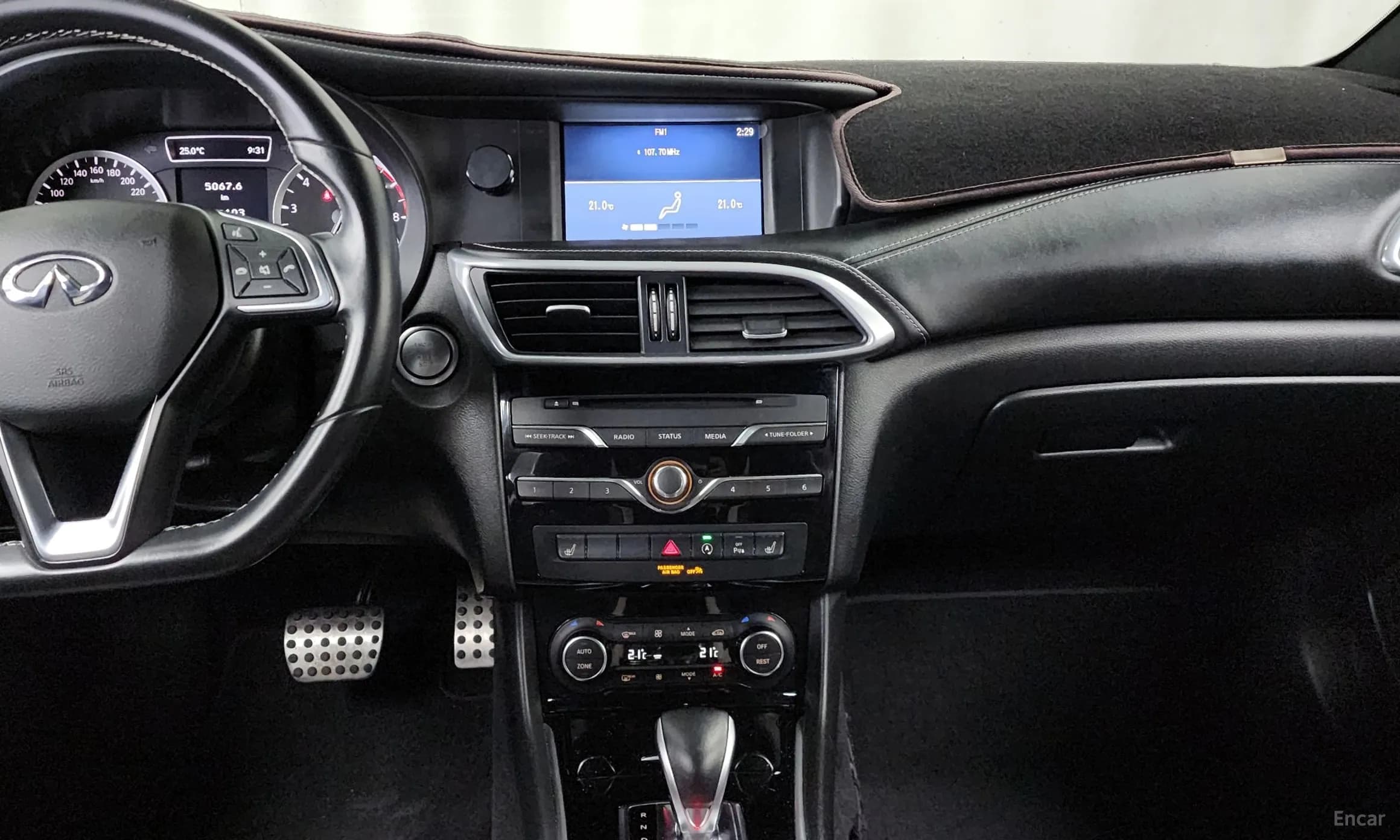 Q30